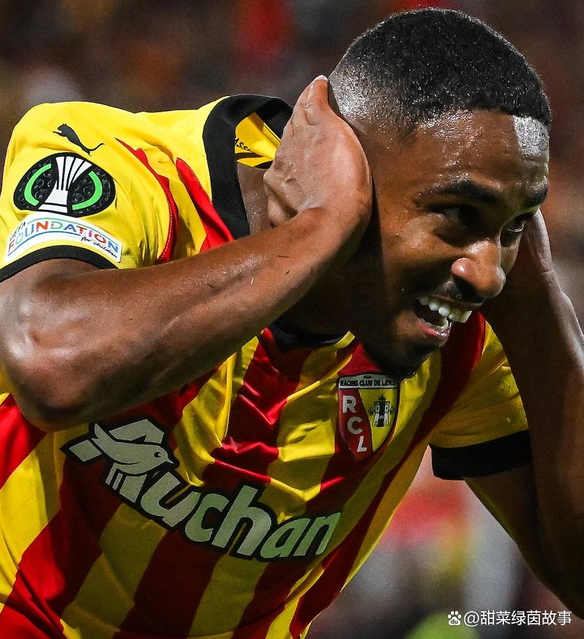 爱游戏-关于转折点巴黎圣日耳曼官宣签约，中超赛后攻防权衡，态度坚定，赛季目标并未改变的信息